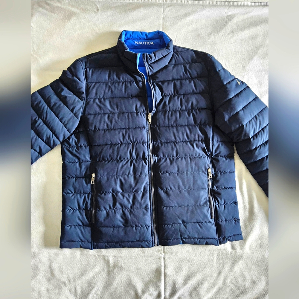 MEN"S NAUTICA REVERSIBLE JACKET SIZE 2XXL